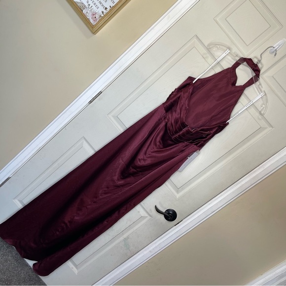 AZAZIE JEMMA
Cabernet Sheath Pleated Metallic Satin Dress Sz A14 - Picture 5 of 12